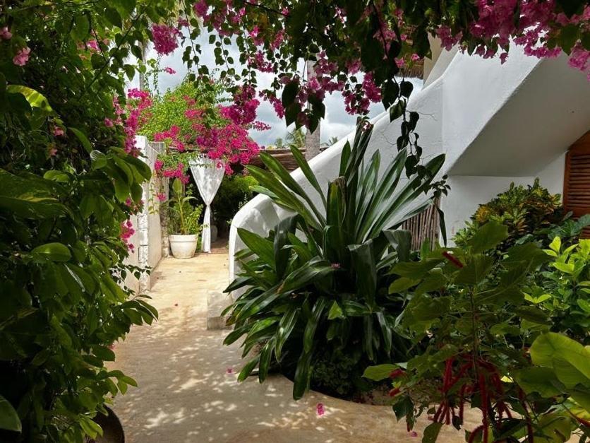 Boutique Villa Unaweza มาเทมวu ภายนอก รูปภาพ
